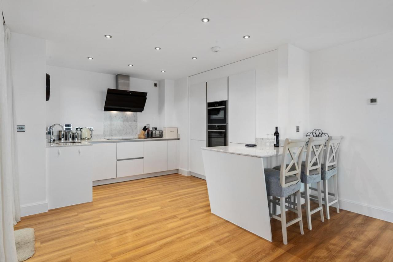 טנבי Apartment 8 Waterstone House - Luxury Apartment, Sea Views, Pet Friendly מראה חיצוני תמונה