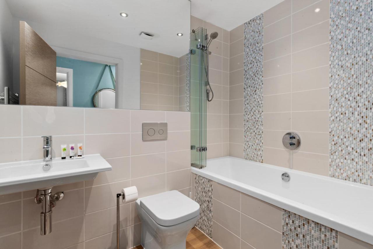 טנבי Apartment 8 Waterstone House - Luxury Apartment, Sea Views, Pet Friendly מראה חיצוני תמונה
